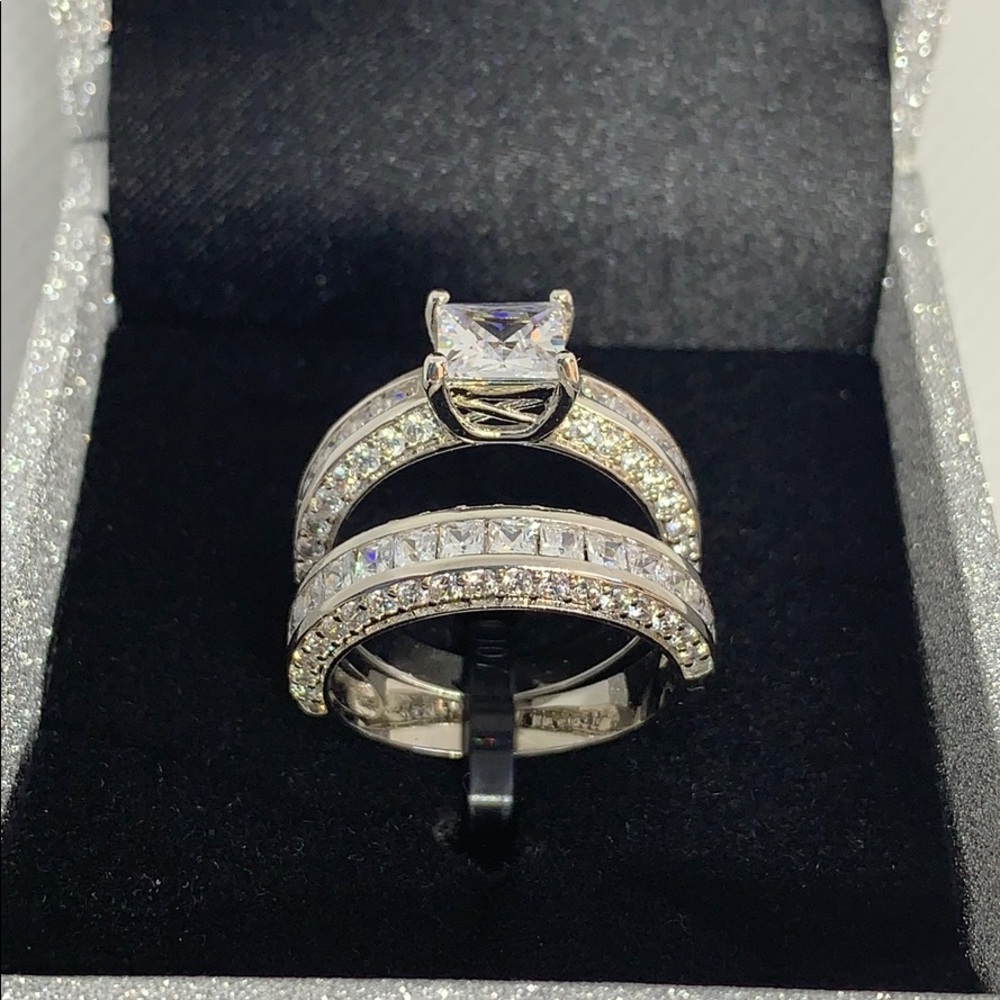 Ring 💍NWOT - Picture 2 of 8